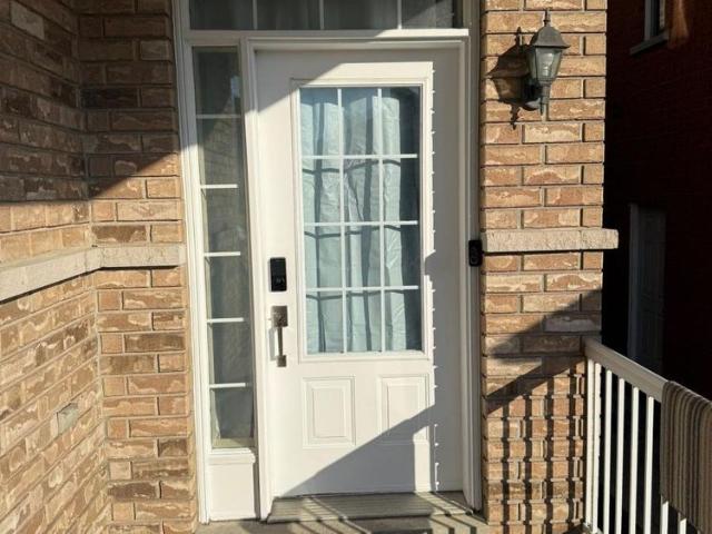 House for rent in Brampton, Golden Horseshoe