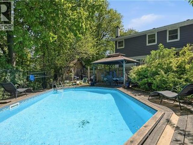 House for sale in Ancaster, Ontario