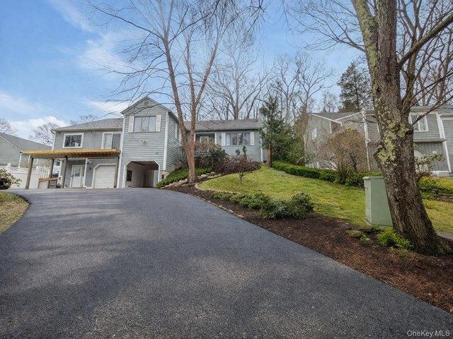 House for sale in South Salem, New York