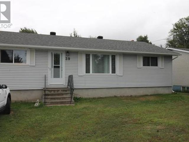 House for sale in Sault Sainte Marie, Ontario