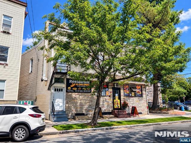 House for sale in Passaic, Passaic County