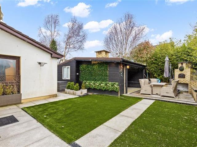 Detached House for sale in Tullow, North Tipperary
