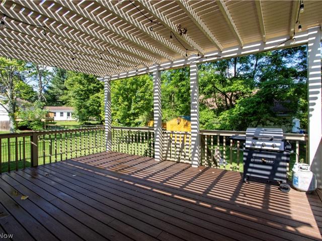 House for sale in Howard, Ohio