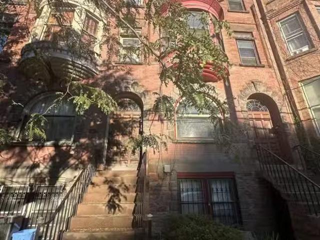 House for rent in Albany