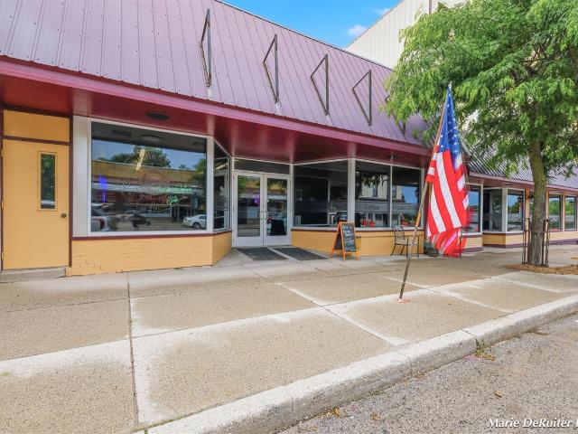 Commercial for sale in Hart, Michigan