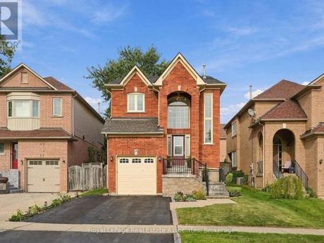 House for sale in Ancaster, Ontario