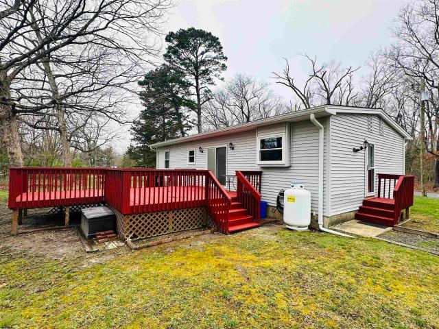 House for sale in Dorothy, New Jersey