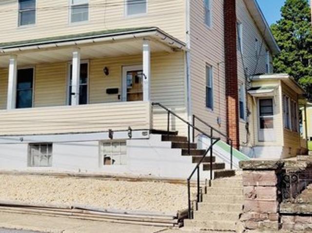 Townhouse for sale in Carbon, Pennsylvania
