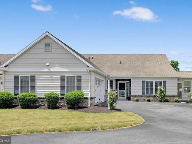Condo for sale in Lebanon, Pennsylvania