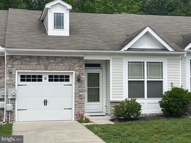 Townhouse for sale in Delaware