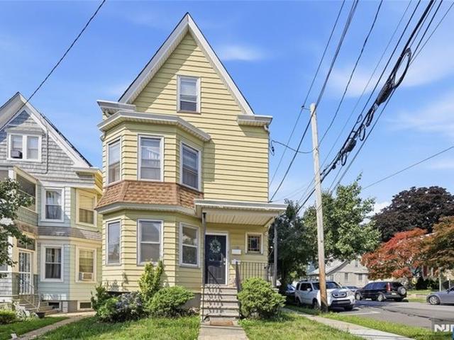 House for sale in Passaic, New Jersey