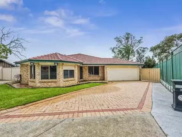 House for rent in Leda