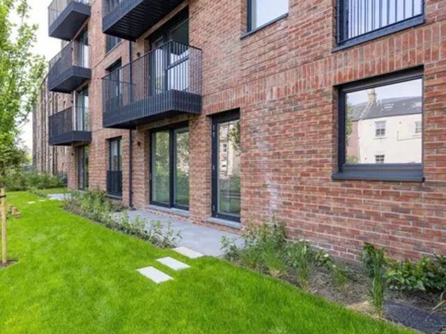 Apartment for rent in Merchiston, Scotland