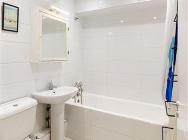 Apartment for sale in Bluebell, North Tipperary