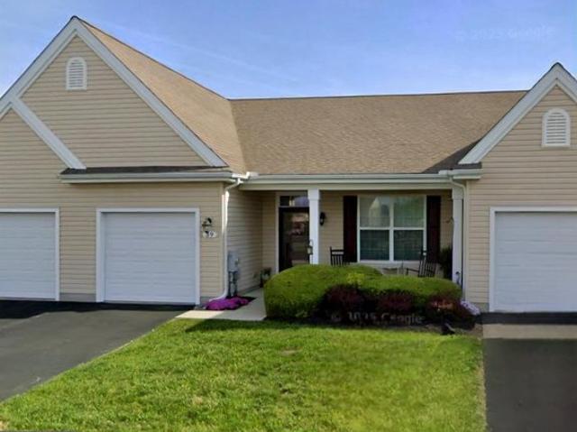 Townhouse for sale in Delaware