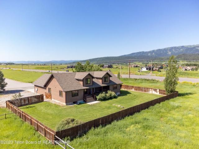 House for sale in Alpine House for sale in Alpine