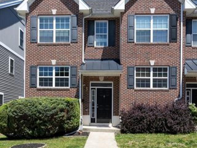 Townhouse for sale in Bridgeport, Pennsylvania