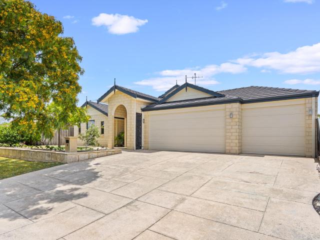 House for sale in Parklands, Western Australia
