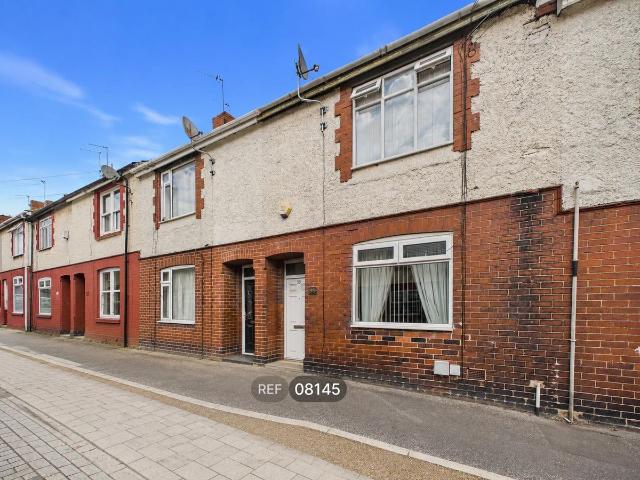 House for rent in South Kirkby and Moorthorpe, West Yorkshire