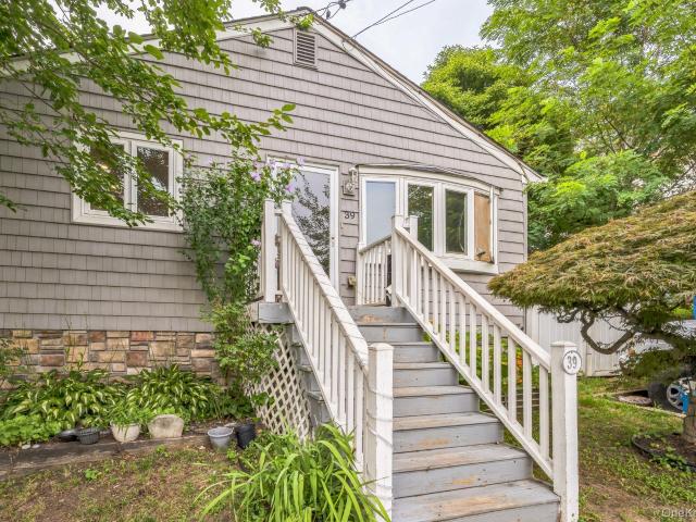 House for sale in Centereach, New York