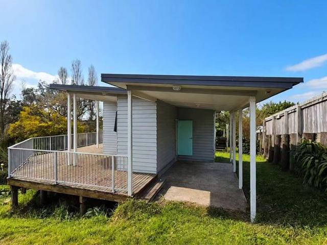 House for rent in Whangaparaoa, Oroua County