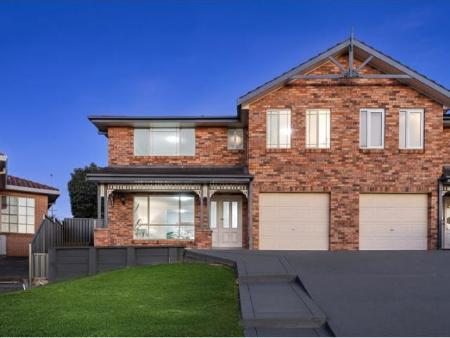 Townhouse for rent in Baulkham Hills, Sydney