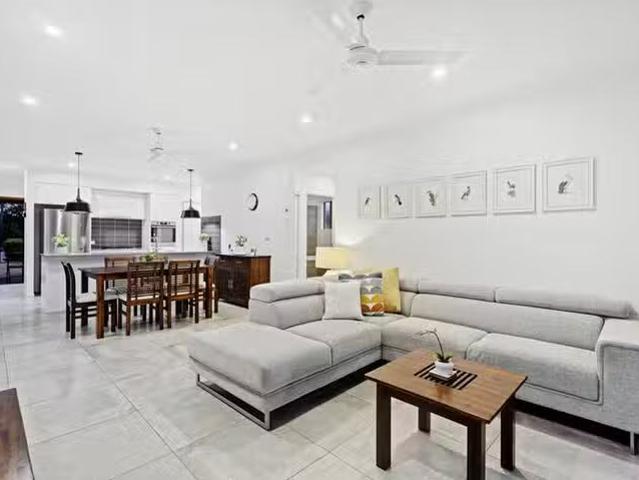 House for rent in Advancetown