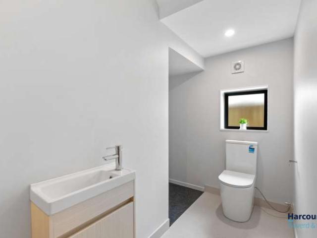 House for sale in Awhitu