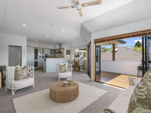 House for sale in Omokoroa, Bay Of Plenty