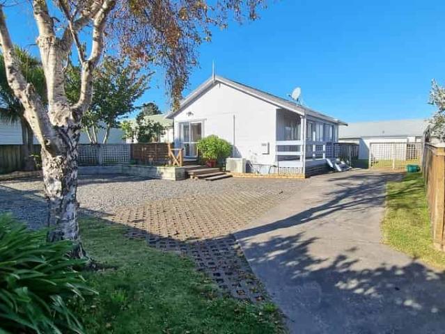 House for rent in Paraparaumu, Wellington