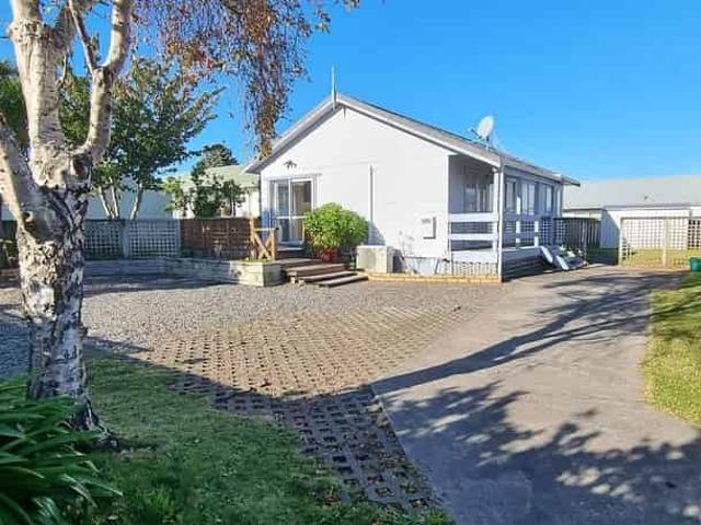 House for rent in Paraparaumu, Wellington