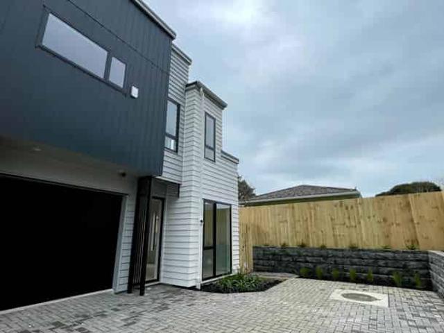 House for rent in Manurewa, Oroua County
