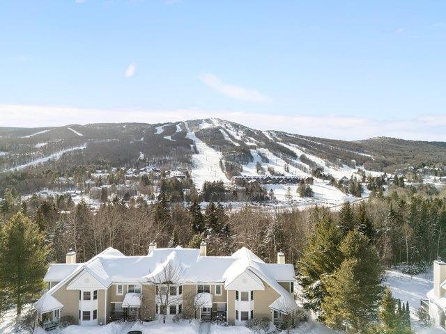 Townhouse for sale in West Dover, Vermont