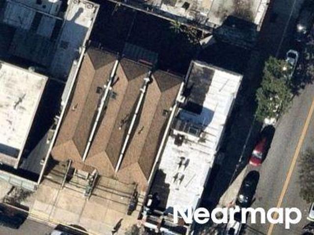 House for sale in Queens, Arverne