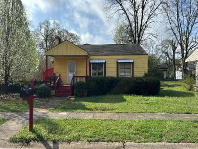 House for sale in Fairfield, Alabama