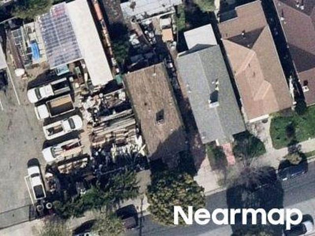 House for sale in Emeryville