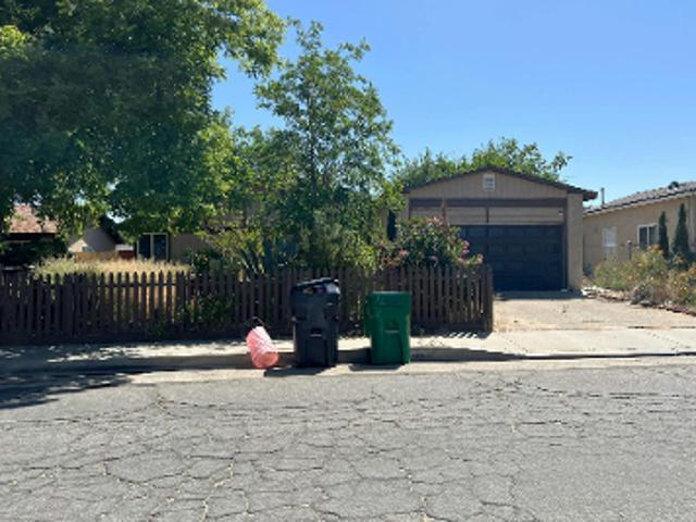 House for sale in Lancaster, California