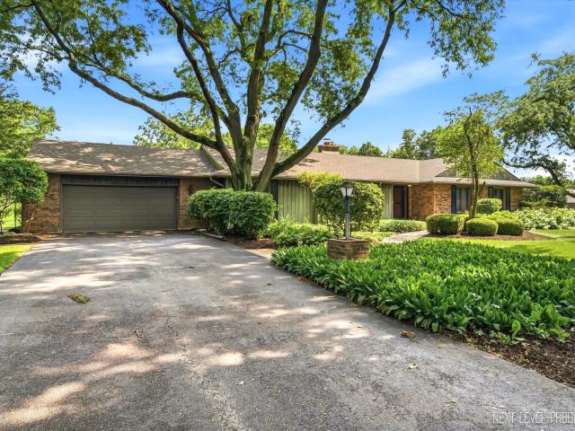 House for sale in Elgin, Illinois