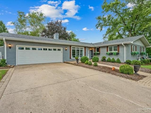House for sale in Campton Hills, Kane County