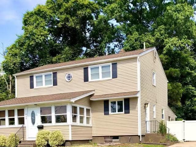 House for rent in Trenton