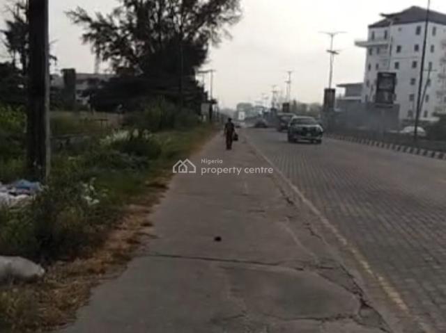 Commercial for sale in Eti Osa, Lagos