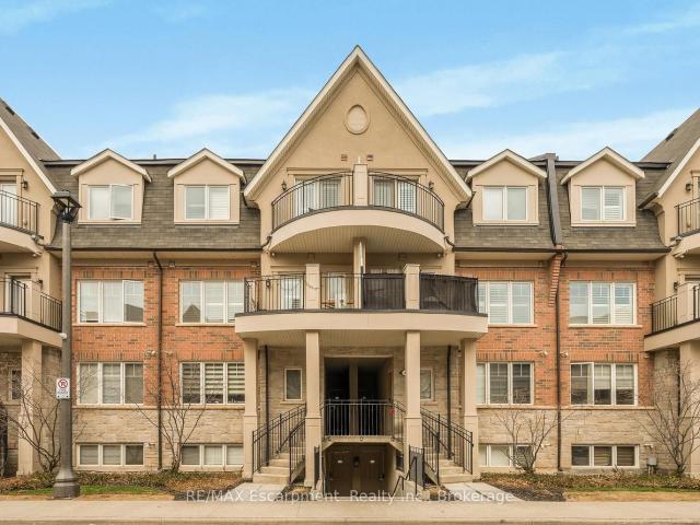 Condo for rent in Oakville, Golden Horseshoe