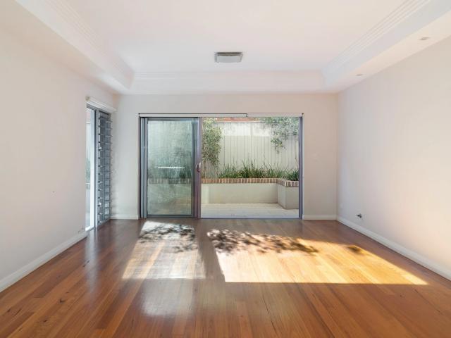 Apartment for rent in Eastern Suburbs, Sydney
