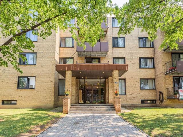 Apartment for rent in St. Leonard's, Quebec