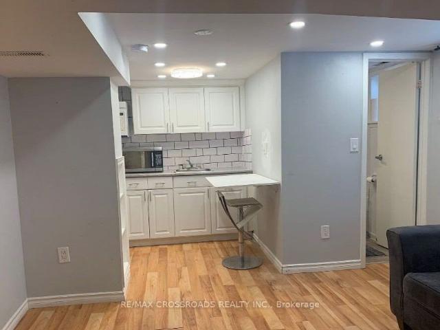House for rent in Richmond Hill, Golden Horseshoe