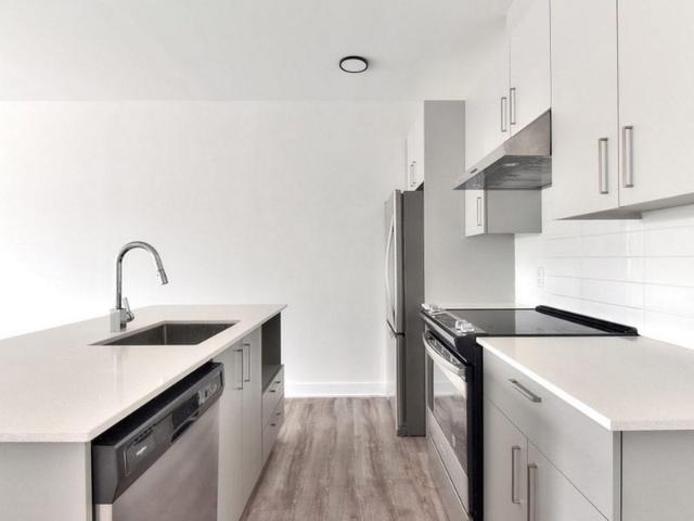 Apartment for rent in St. Leonard's, Quebec