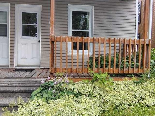 Apartment for rent in Brome-missisquoi, Quebec