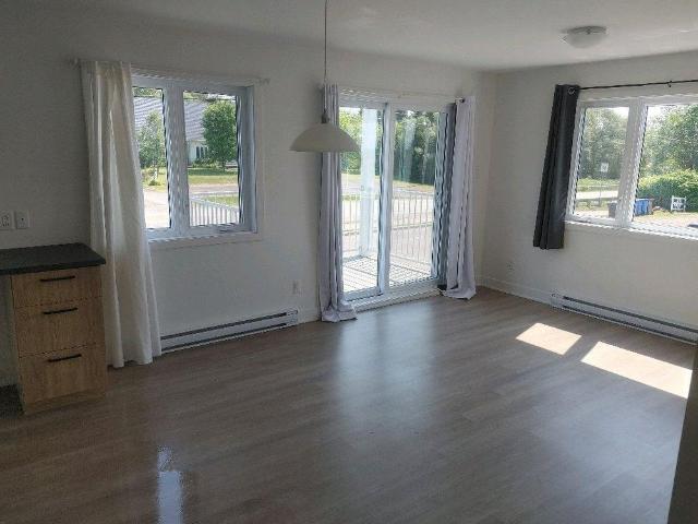 Apartment for rent in Saint-ambroise-de-kildare, Quebec