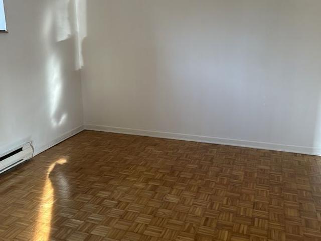 Apartment for rent in Saint-Léonard, Montréal