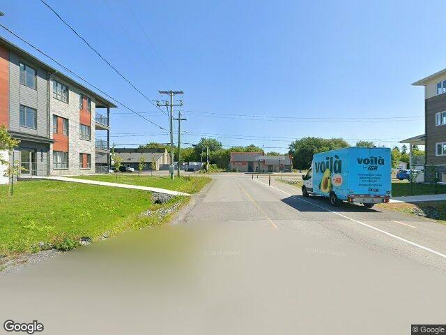 Apartment for rent in Saint-ambroise-de-kildare, Quebec
